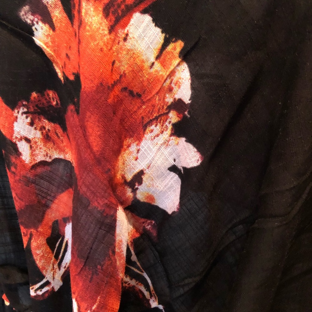 Sold Out Floral Kimono NWT - Picture 2 of 2